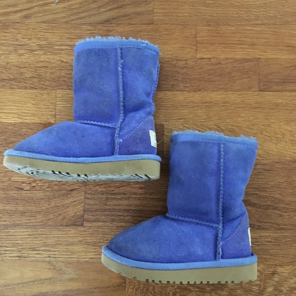 blue boy uggs